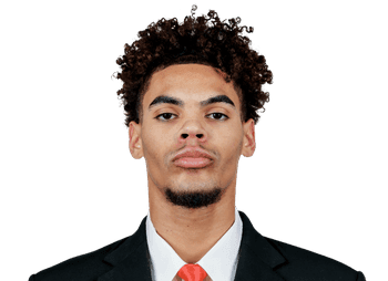 Noah Thomas headshot