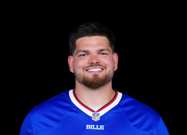 Alec Anderson headshot
