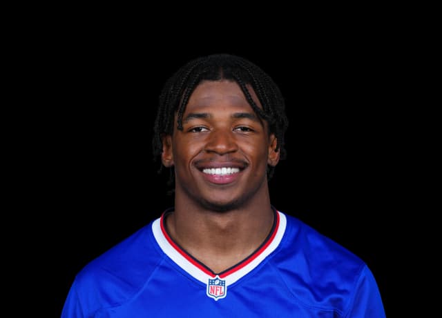 Skyler Bell headshot