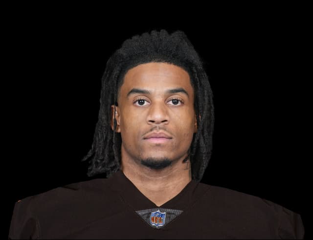 Isaiah Bond headshot