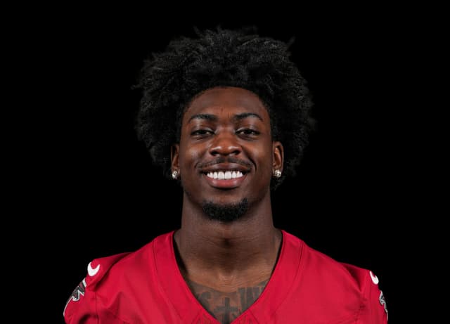Zachariah Branch headshot