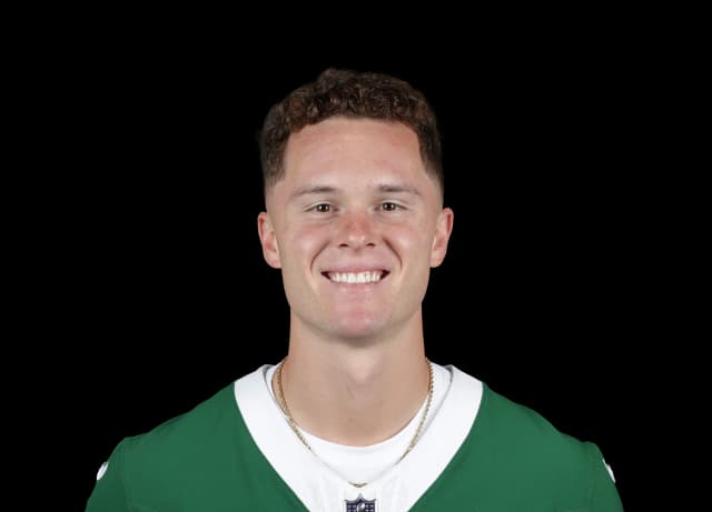 Brady Cook headshot